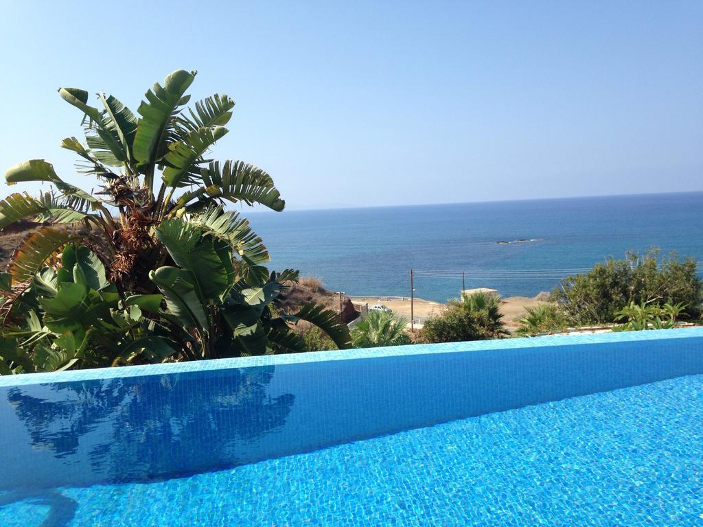 Mermaid Villa Pomos Esterno foto